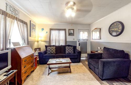Long Beach Casa | Historic Cottage