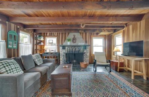 Brant Rock Casa | Historic Cottage with Beautiful Oceanfront View