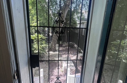 Savannah Victorian District Apartamento | Historic Courtyard in Forsyth Park, Savannah, Ga.