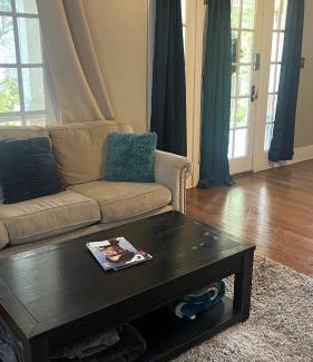 Highland Historic District Casa | Historic Craftsman Style Home