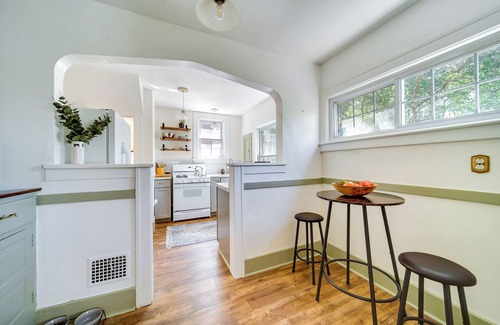 Jefferson Chalmers Casa | Historic Detroit Bungalow: Pet & Family Friendly