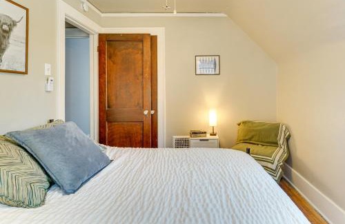 Jefferson Chalmers Casa | Historic Detroit Bungalow Pet and Family Friendly