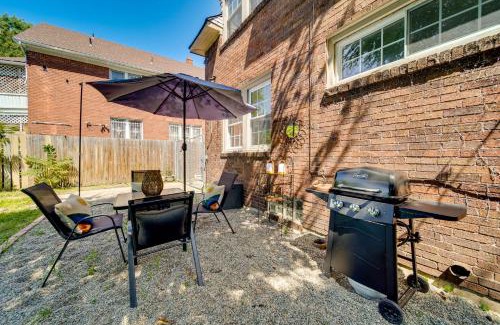 Jefferson Chalmers Casa | Historic Detroit Bungalow Pet and Family Friendly