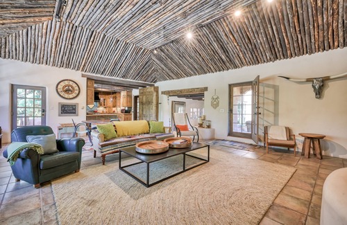 Taos Casa | Historic dog-friendly hacienda with 2 casitas, fireplaces, on-site hot tub, yoga