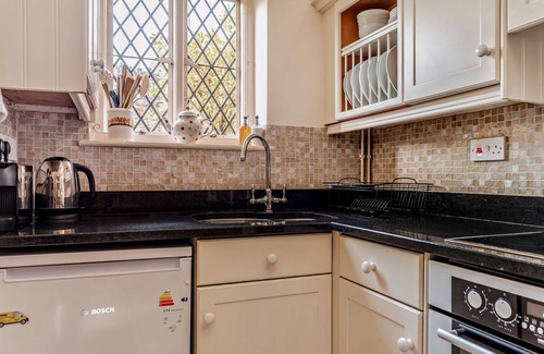 Middleton Cheney Cabaña | Historic dog friendly holiday home with indoor pool and sauna - The Court House
