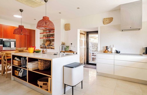 Vila Real Casa | Villa en el Valle del Douro con Piscina Interior, BBQ y Vistas Panorámicas