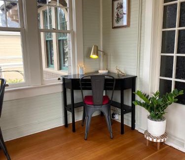 Astoria Apartamento | Historic Downtown Flat, # 4