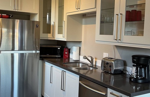 Governmental Mall Casa | Historic Downtown House - Minutes from Diamondback’s Chase Field!