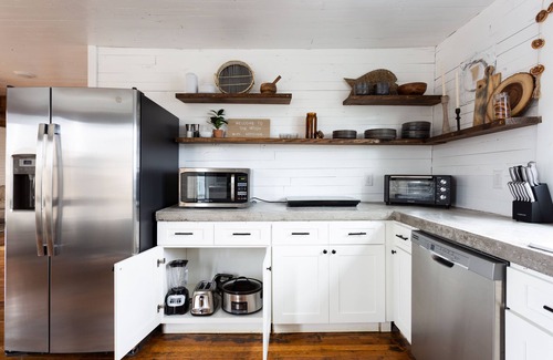 Sevierville Casa | HISTORIC DOWNTOWN LOFT