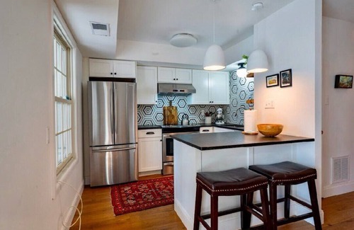 Leesburg Casa | Historic Downtown Leesburg Townhome
