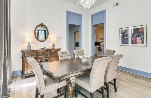 Galveston Apartamento | Historic Escape: Walk to The Strand Galleries!