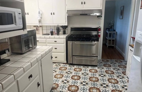 Riviera - Westchester Casa | Historic, Family-Friendly Home in Downtown