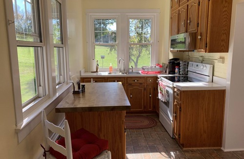 Shenandoah Otro | Historic Farm House with River Access