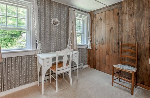Dorchester Apartamento | Historic Farmhouse in White Mountains Close to great trails