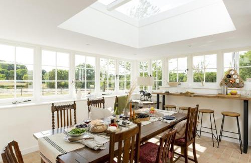 Plumpton Green Casa | Historic Farmhouse Retreat Foot of the South Downs