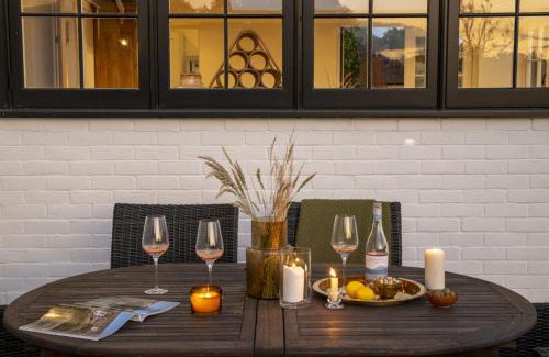 Plumpton Green Casa | Historic Farmhouse Retreat Foot of the South Downs