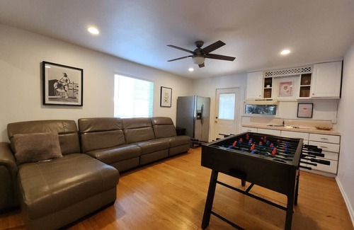 West Floral Park Casa | Historic Floral Park Oasis