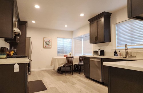West Floral Park Casa | Historic Floral Park Oasis