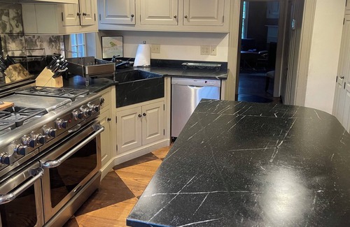 South Glastonbury Casa | Historic Getaway in South Glastonbury