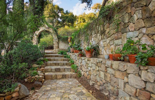 Ventura County Casa | Historic Glamours Retreat in the Woods with Swimming Pond
