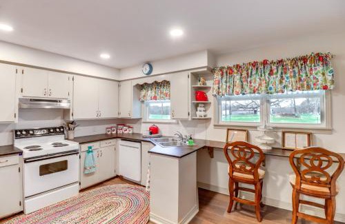 Higden Casa | Historic Greers Ferry Home Less Than 2 Mi to Shiloh Marina