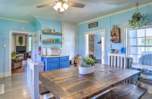 Fishers Hill Casa | Historic 'Hammond House' w/ Wine Country View!