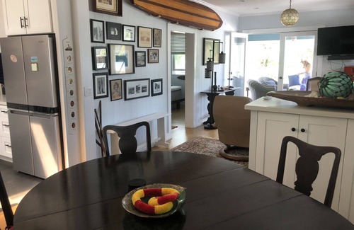 Lanikai Casa | Historic Hawaiian cottage in Lanikai fully furnished and completely remodeled