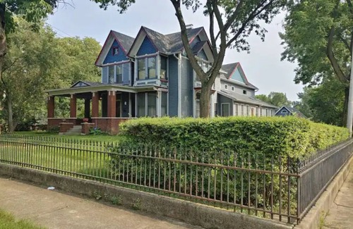 Ottawa Casa | Historic Home 15 min from Starved Rock - Selah House