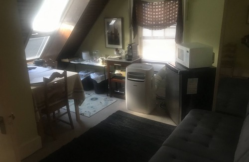 Albright Casa | Casa histórica en el pueblo de Elmwood