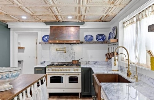 Historic District Casa | Historic, Huge, Downtown Lewes!