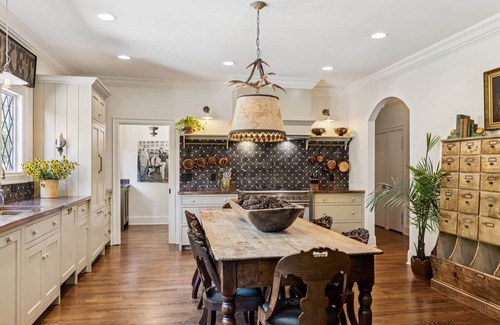 Leipers Fork Casa | Historic Leiper's Fork Inn