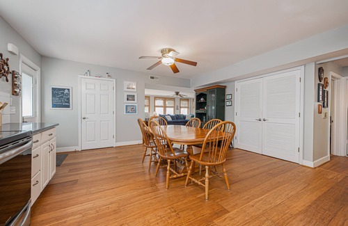 Lewes Casa | Historic Lewes, Steps to the Beach