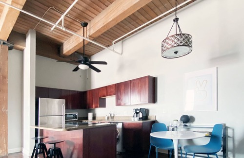 Garment District Apartamento | Historic Loft at Soho Kansas City