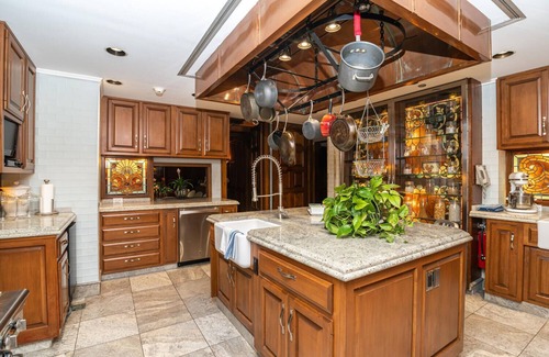 Mile Square Casa | Historic luxury townhouse in the heart of downtown Indianapolis