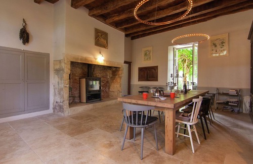Cenevieres Villa | Mansión histórica junto al río Cénevières