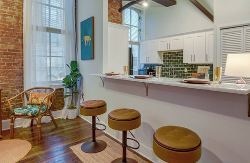 Downtown Memphis Condominio | Historic Memphis Condo: Walk to Beale Street!