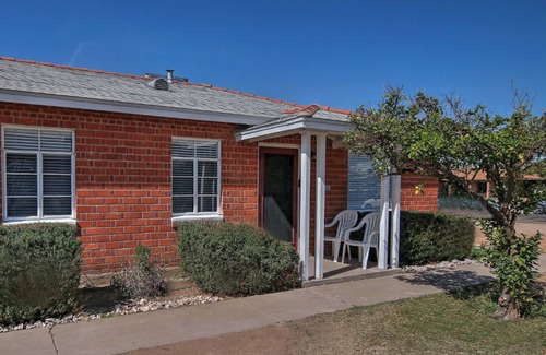 Encanto Apartamento | Historic Midtown Phoenix Bungalow with New 2025 AC
