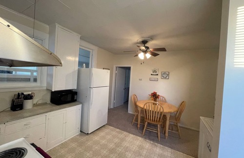 Nauvoo Apartamento | Historic Nauvoo Apartment, family friendly.