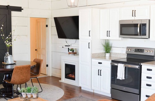 New Market Apartamento | Historic New Market Retreat w/Washer and Dryer
