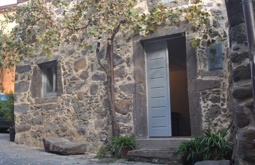 Paulilatino Casa | Historic renovated cottage, perfect for touring all over the Island