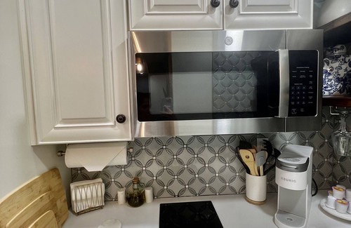 Haines City Apartamento | Historic Romance Studio B