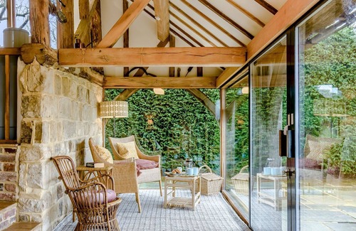 Sheffield Green Cabaña | 6 bedroom accommodation in Nutley