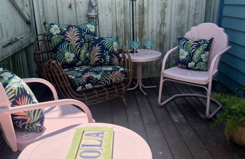 Faubourg Marigny Casa | Historic Shotgun Home, steps to the French Quarter