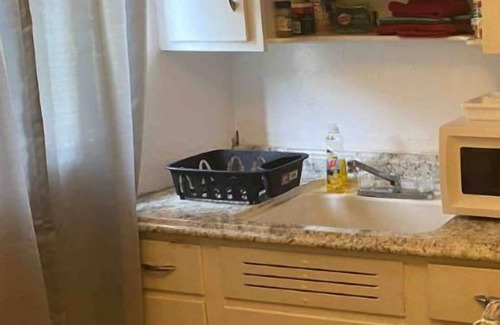 Valdosta Apartamento | Historic Studio cozy Apartment ideal for longer stay 2F