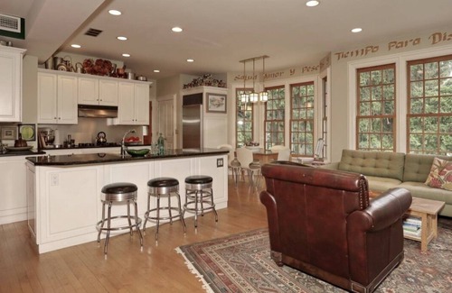 Ridgewood Casa | Historic Suburban Living, Convenient to Town and NYC