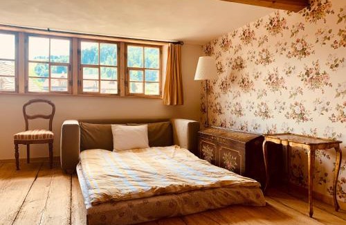 Brunnadern Casa | Historic Swiss Room in Farmhouse Rosalie