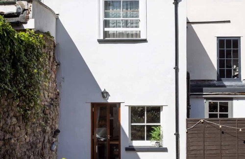 Bristol Floating Harbour Casa | Historic Townhouse & Garden on Christmas Steps