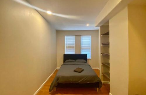 Newbold Apartamento | Historic Townhouse Oasis with En-suite Bathroom