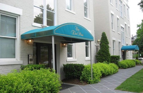 Old Southwest Condominio | Historic Urban Downtown 1 Bedroom with Parking