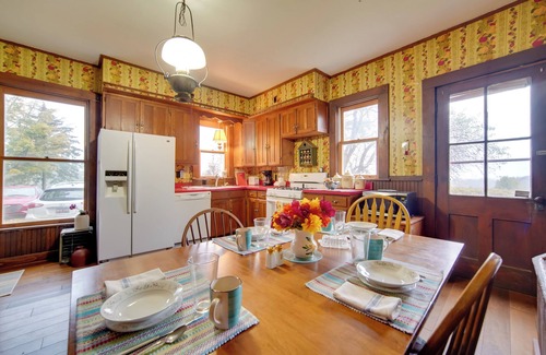 Chautauqua Casa | Historic Victorian Farmhouse w/ Porch & Views!